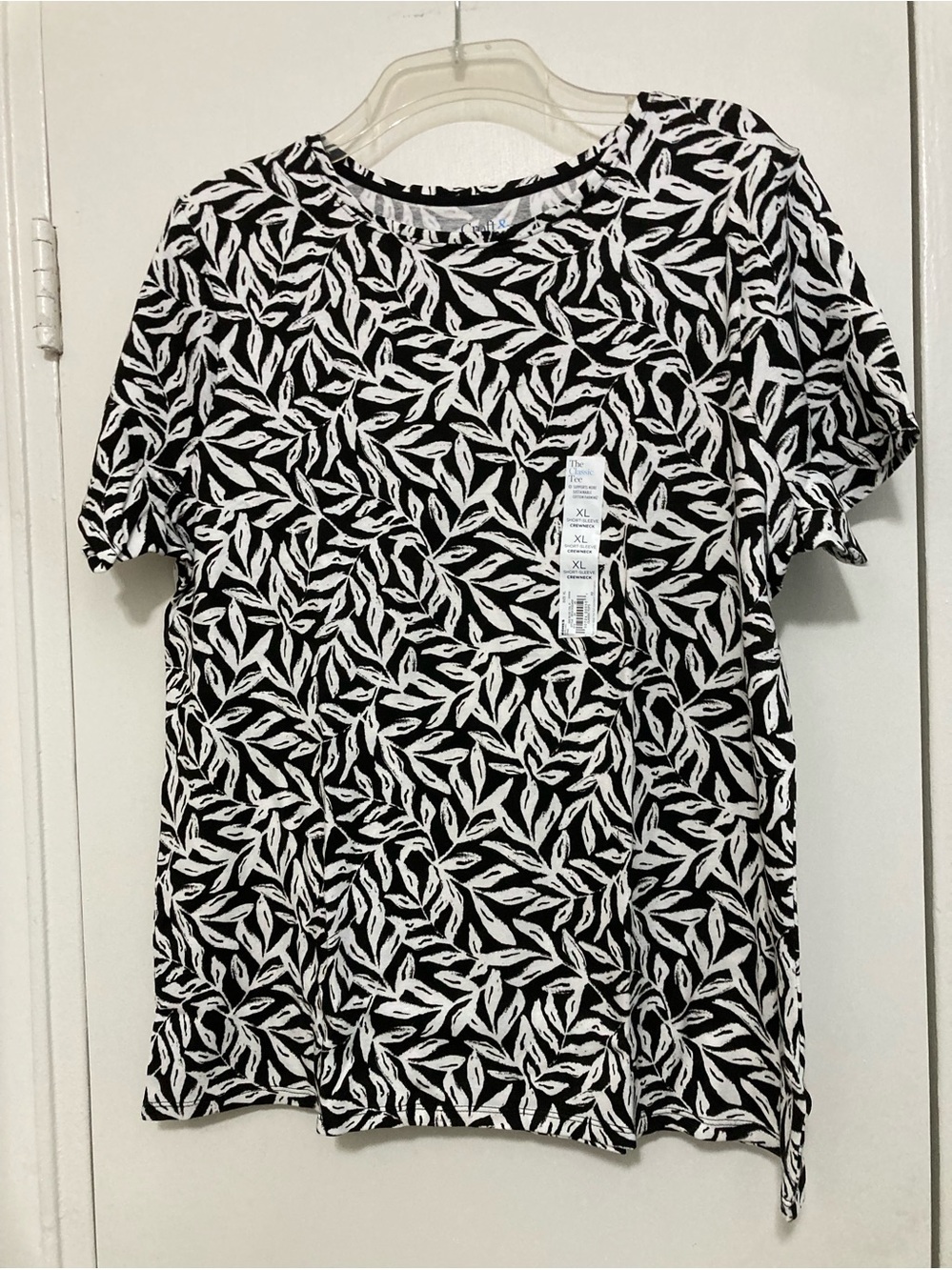 Women's Croft & Barrow® Essential Crewneck Tee/Size XXL/Black & White